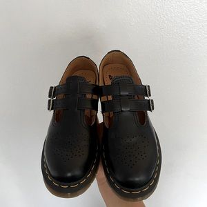 Dr. Marten Mary Janes 🖤